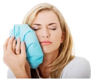 Một số tip giảm đau hiệu quả tại nhà sau khi nhổ răng khôn