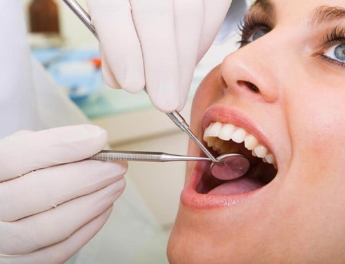 Có nên nhổ khi răng khôn đang viêm đau hay không? - Nha Khoa Home
