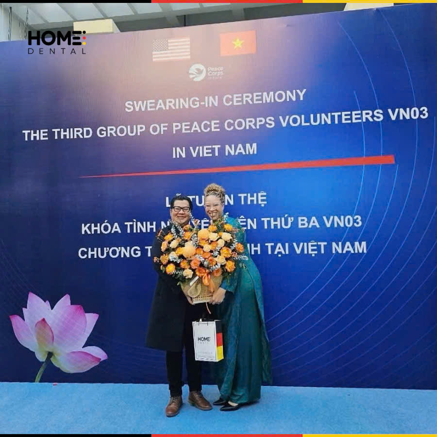 THS. BS NGUYỄN ANH NGỌC THAY MẶT HOME DỰ BUỔI LỄ CỦA ĐẠI SỨ QUÁN MỸ TẠI NHÀ RIÊNG - Nha Khoa Home